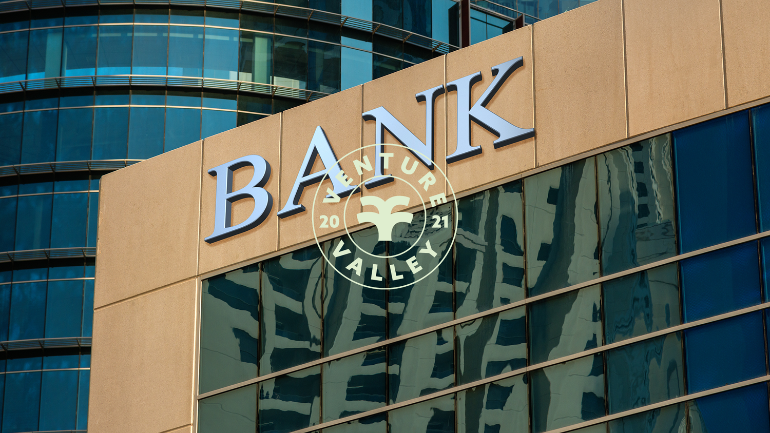 Banking Trade Instruments in Global Trade: Types, Pros, and Cons